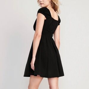 Waist defined mini dress | size small